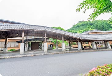 アクセス